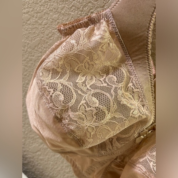 Glamorise Blush Nude MagicLift Original Support Full Coverage Wireless Bra 38G - Picture 9 of 9